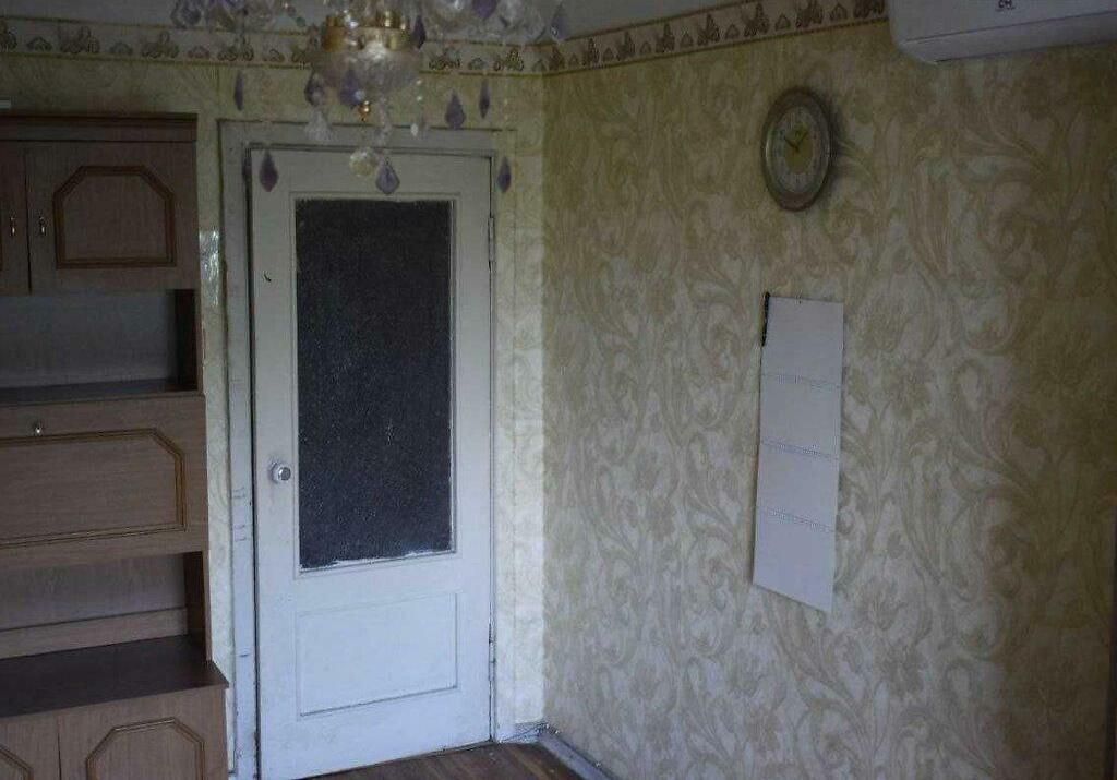 1833543577032893