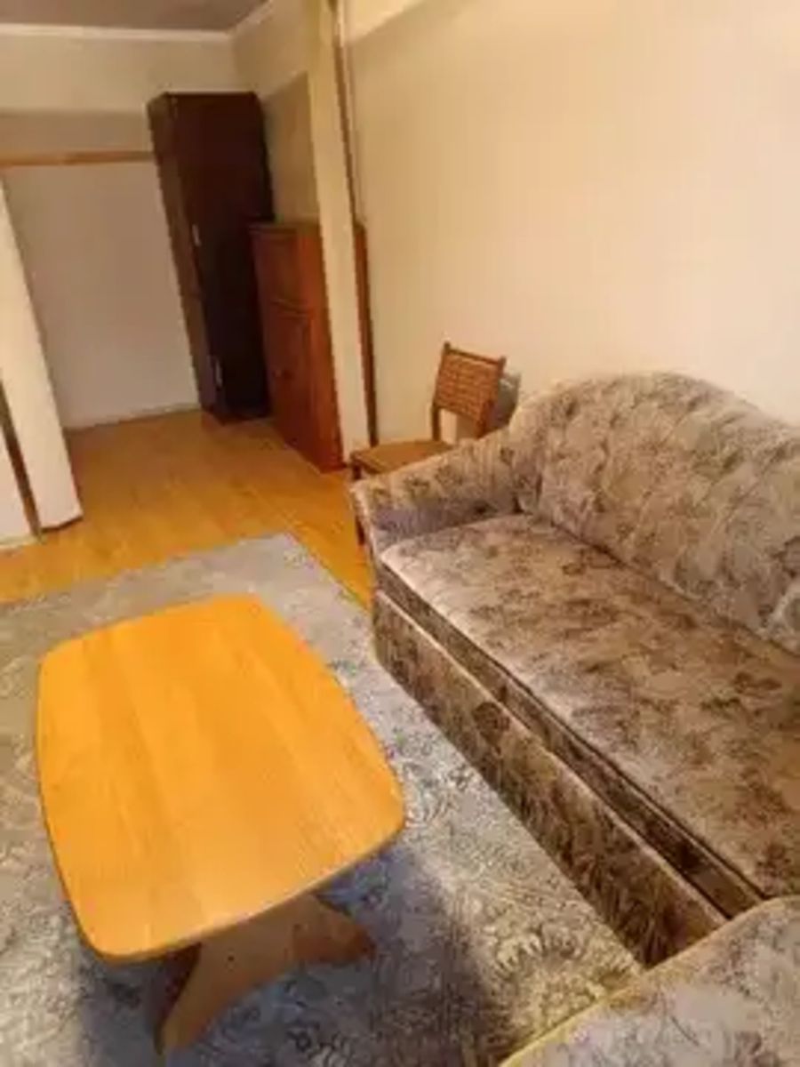 1836991421391895