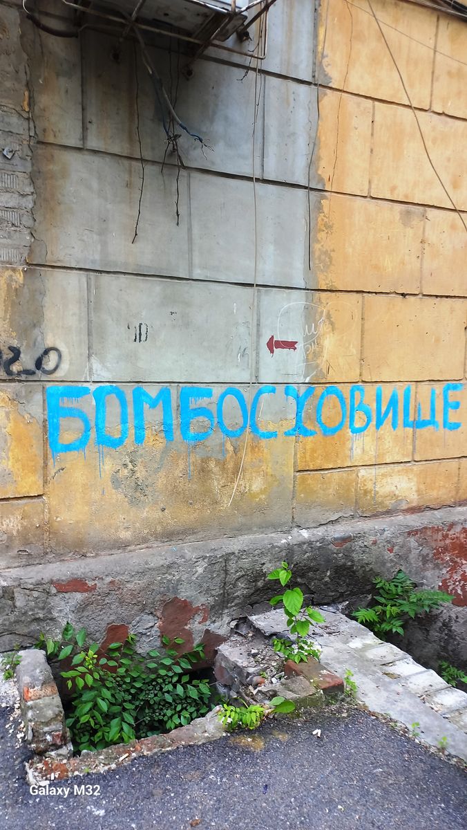 1833390368784896