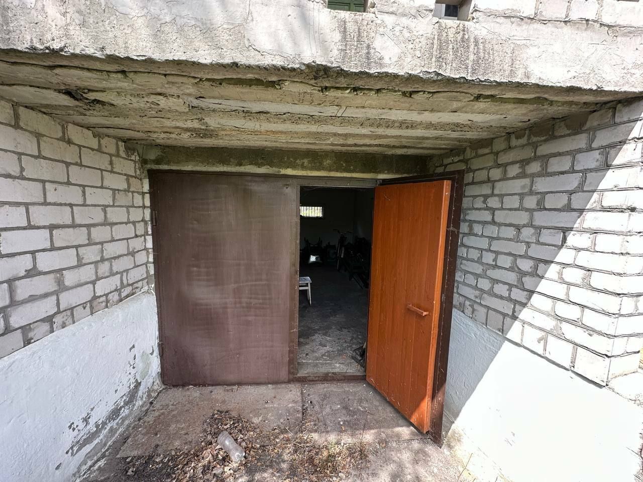 1835477282864898