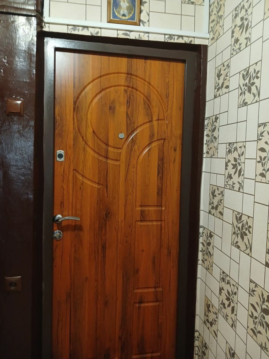 1835977765771898