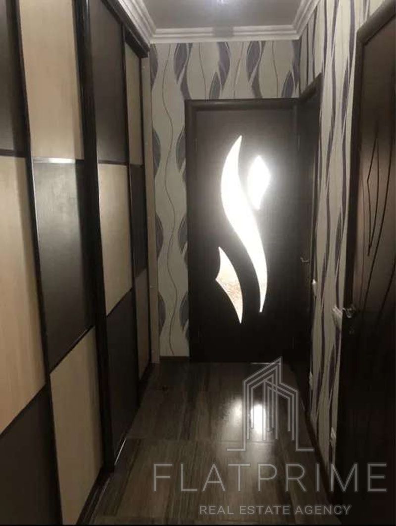 1837339784782898