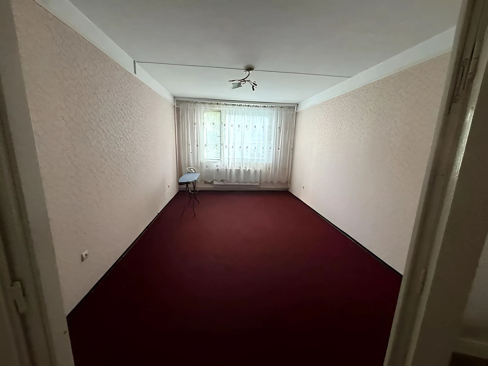 1835728956608899