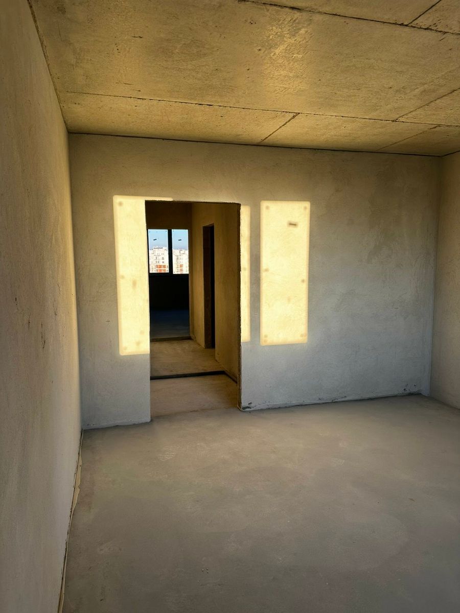 1818144153577009