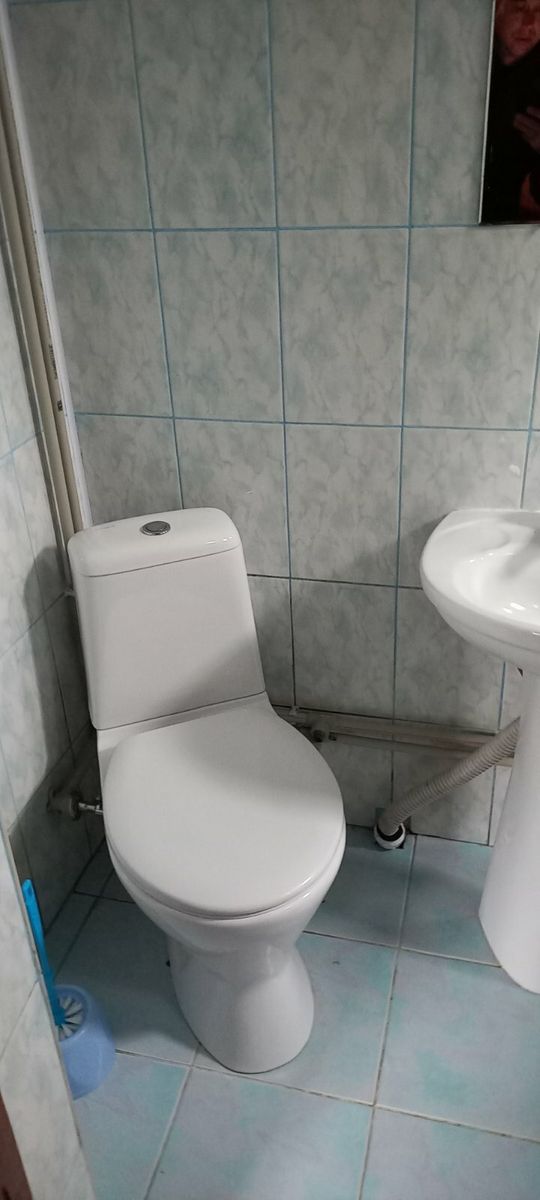 1784448628384900