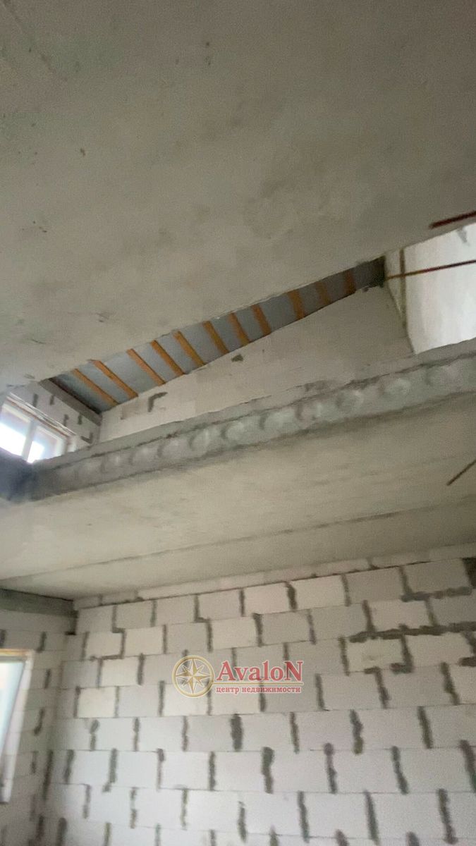 1830739126117903