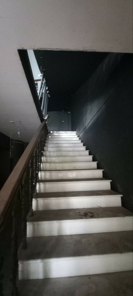 1835893825961903