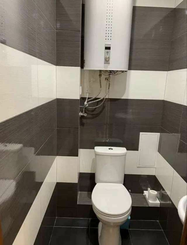 1838782087105903