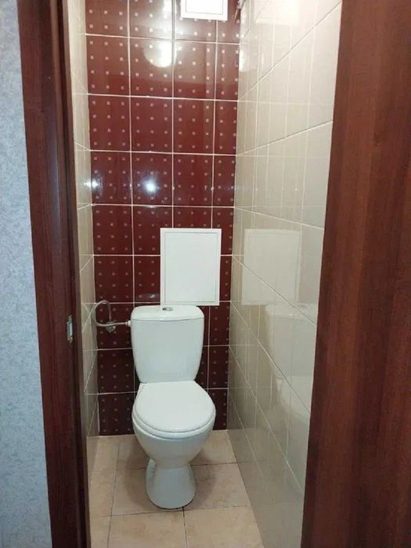 1835819771408905