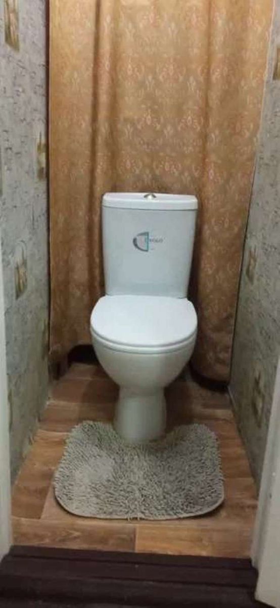1835981745147906