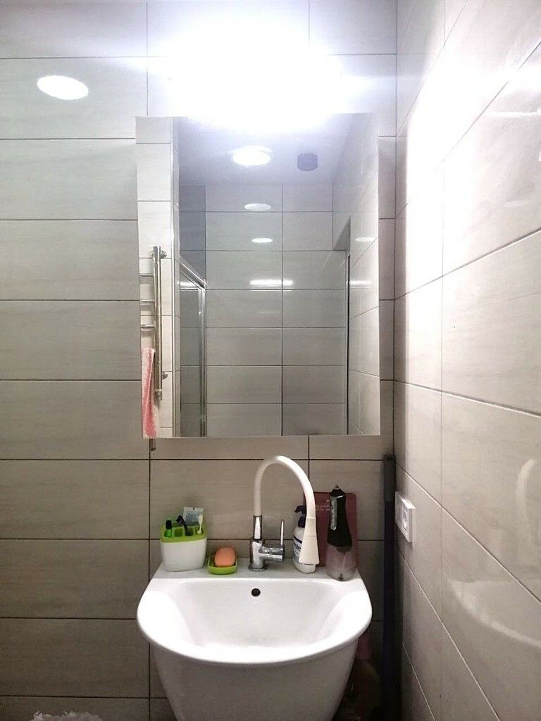 1837345104719906