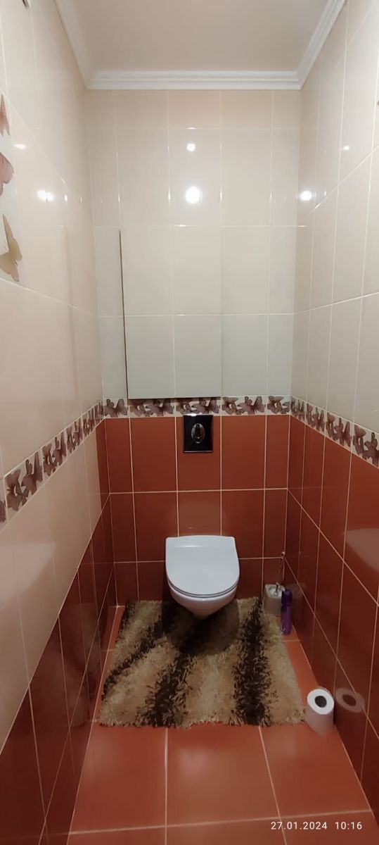 1816059818175909
