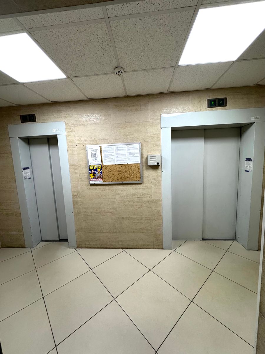 1832801233728091