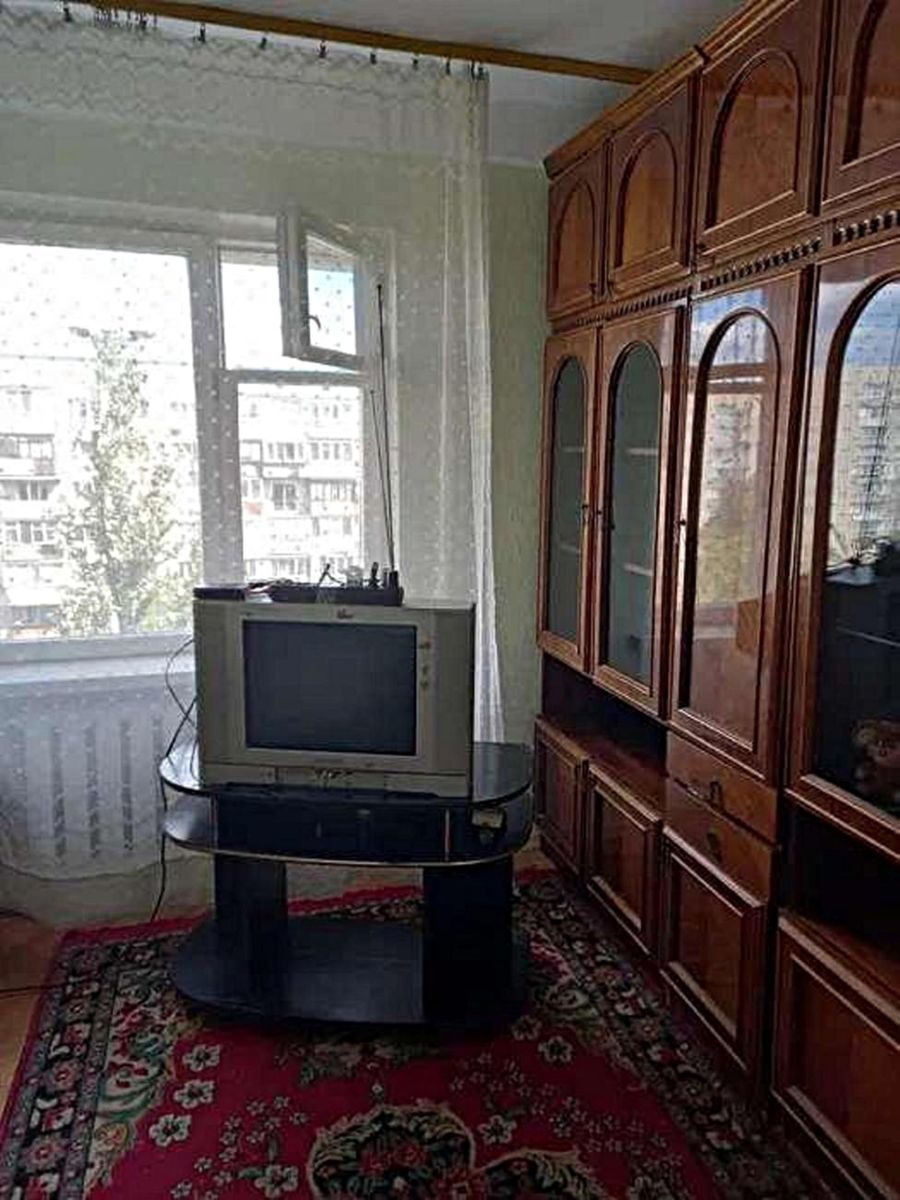 1832557914855911