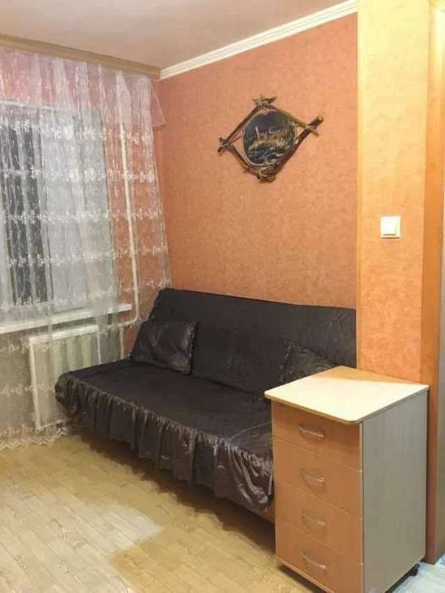 1837796061072911