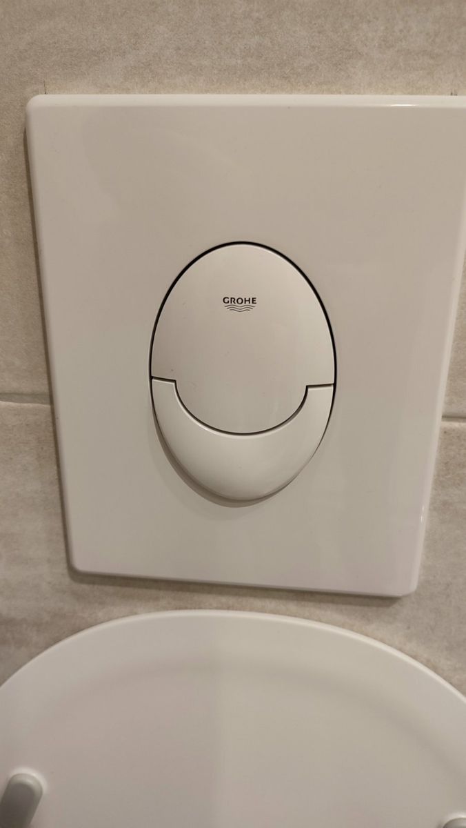 1832620886674913
