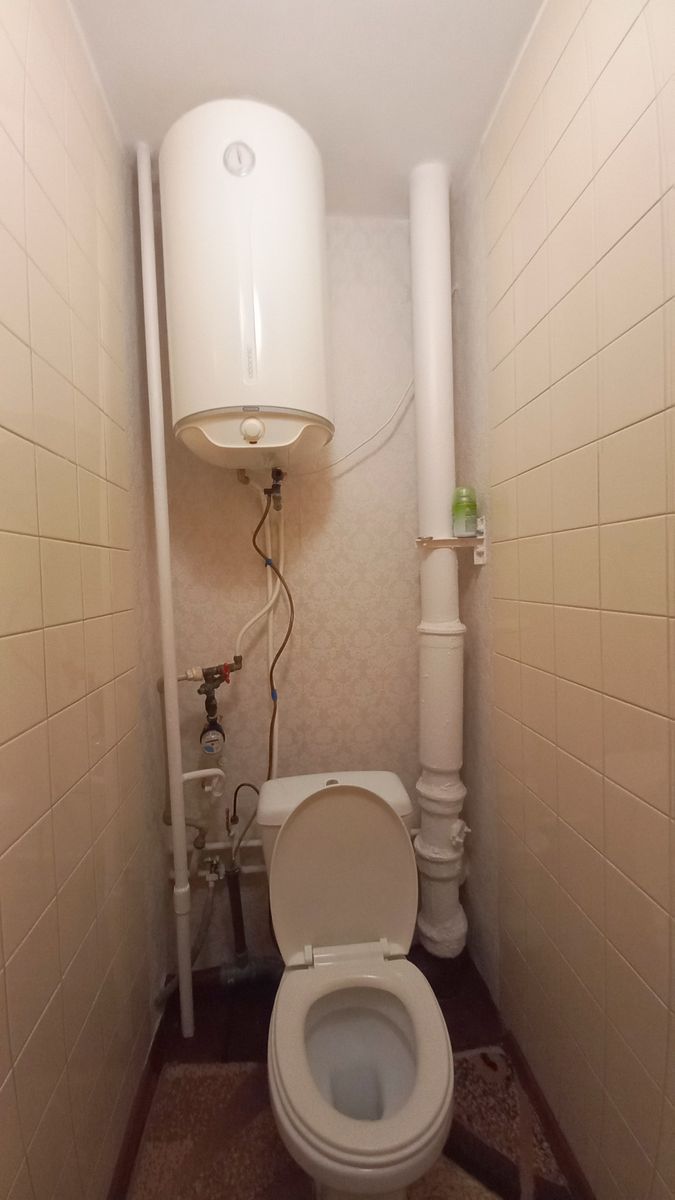 1837252048302913