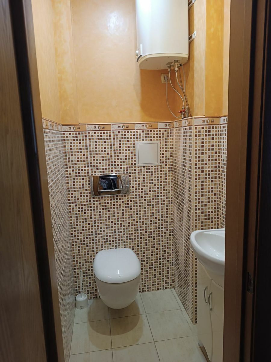 1835074664982914