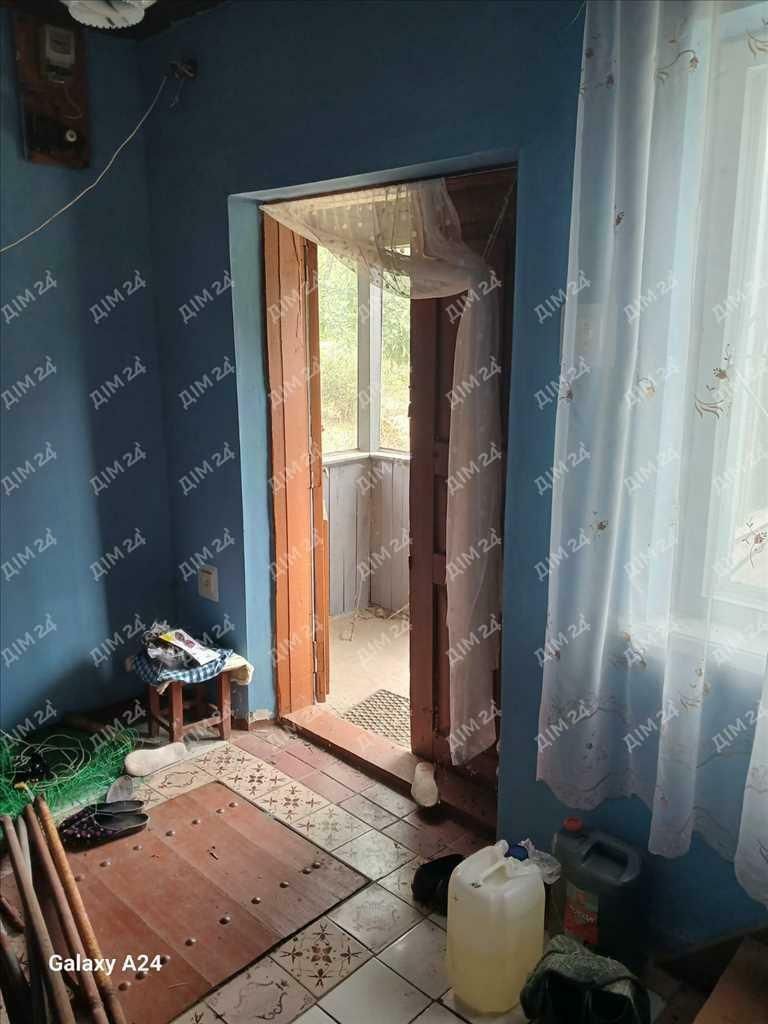 1834088427952915