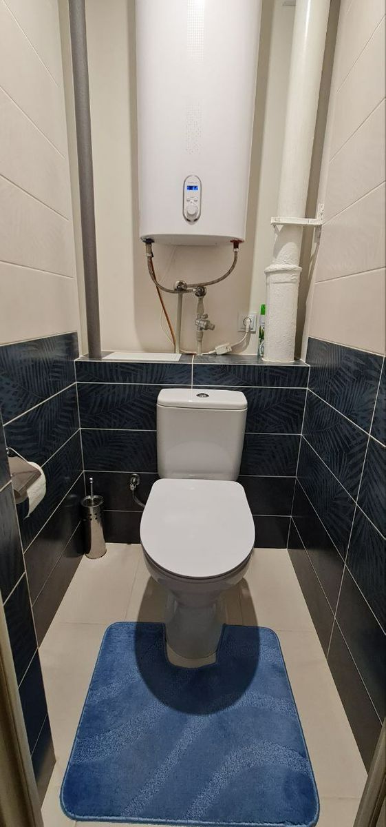 1835994470054915