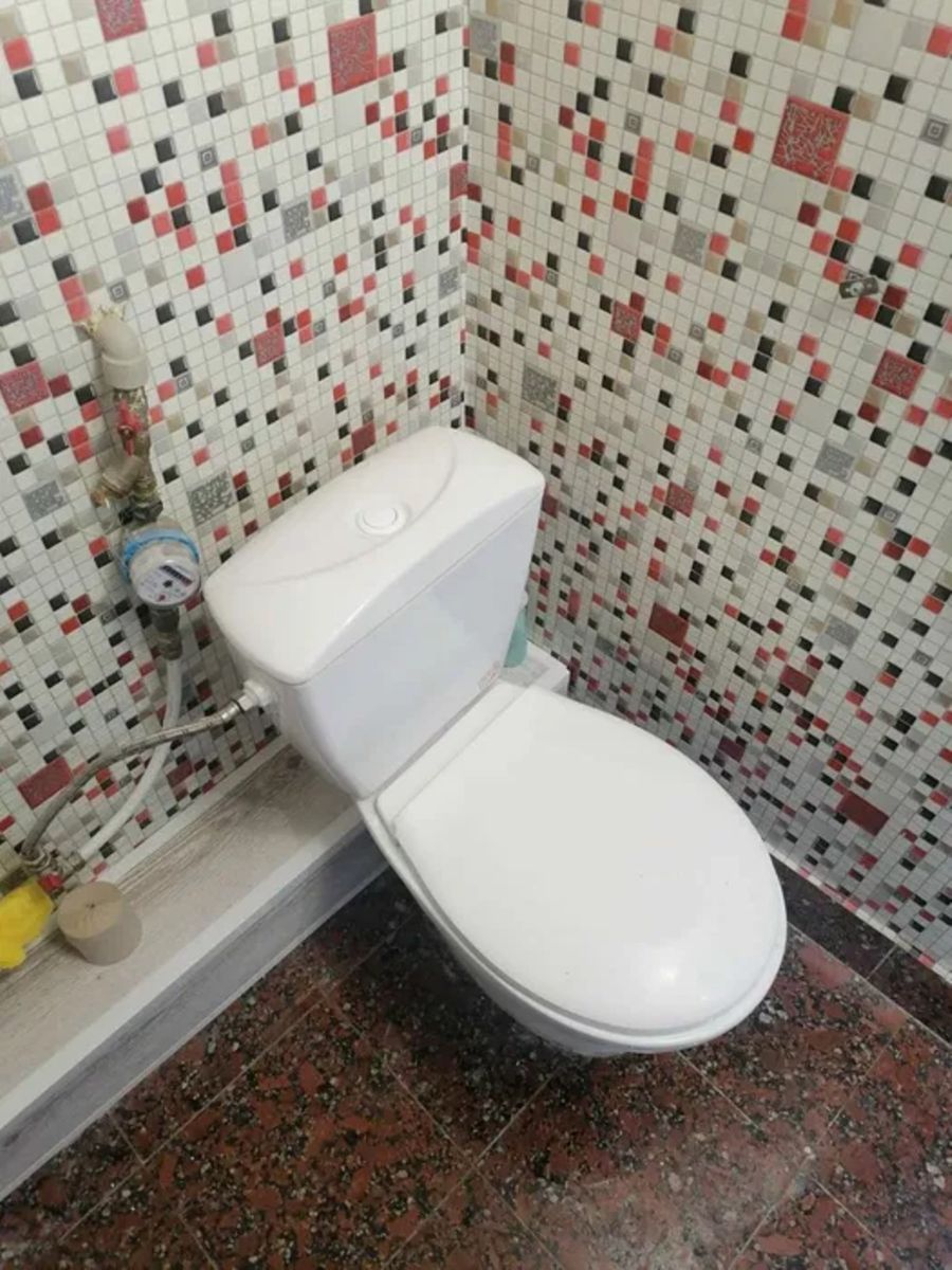 1837991512555916