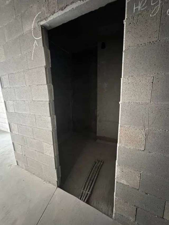 1839622869119916