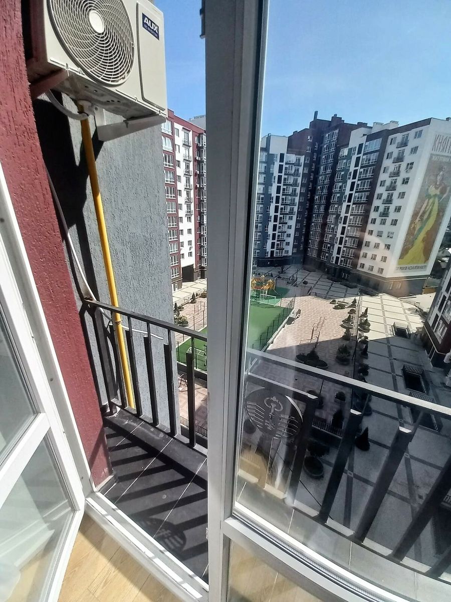 1775483056803917