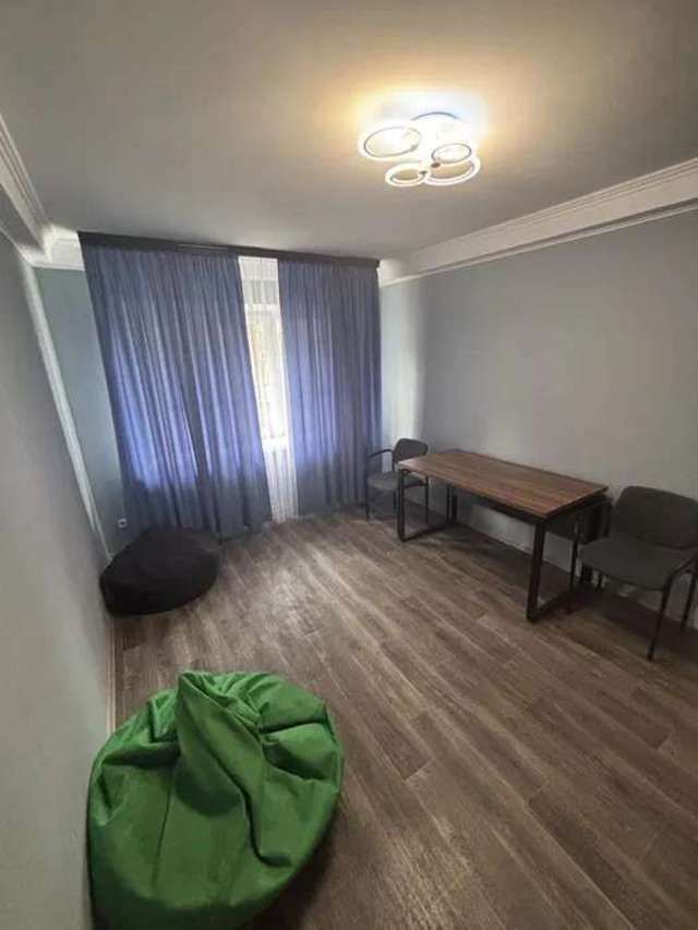 1833545939863919