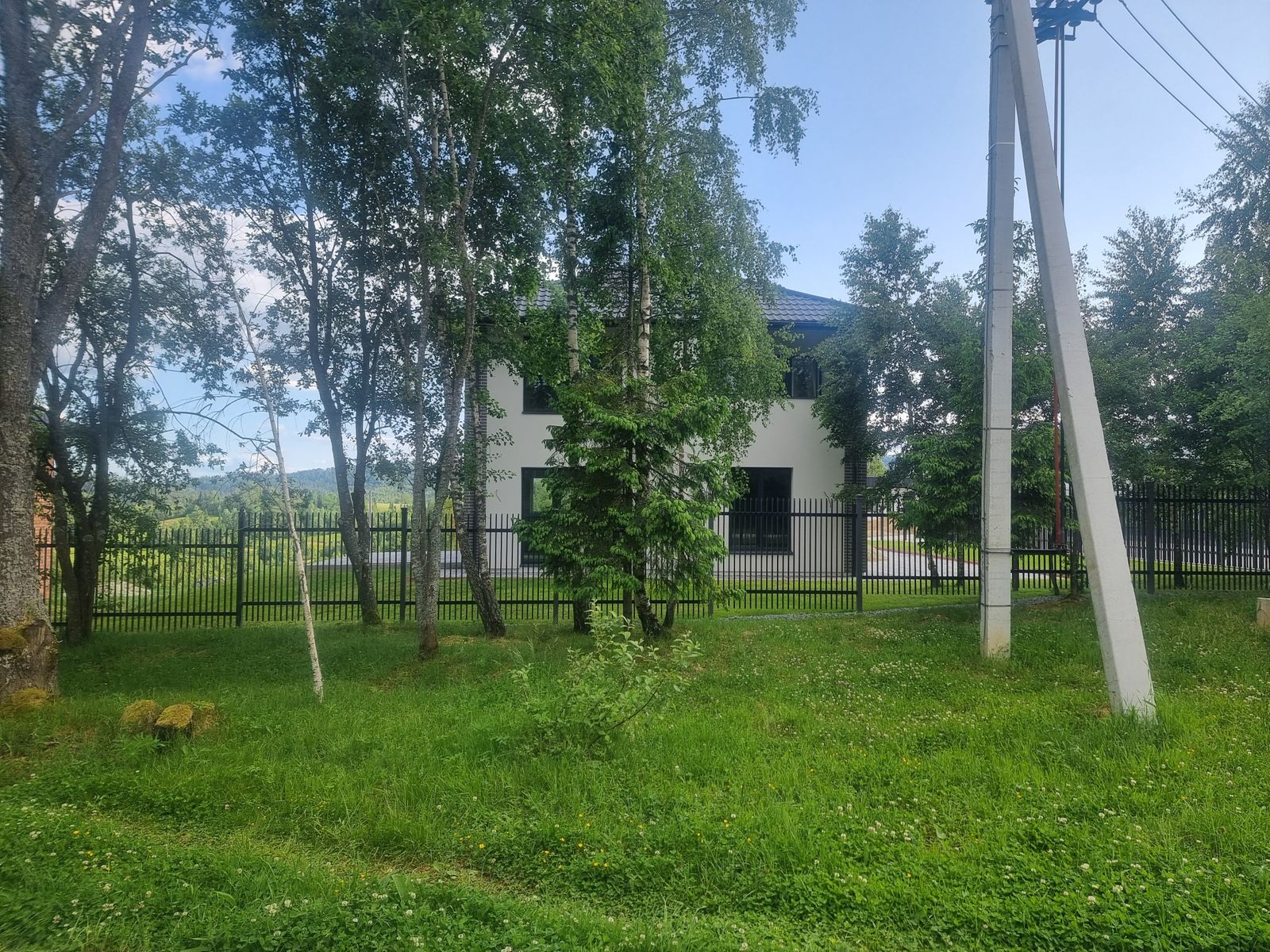 1835527647927919