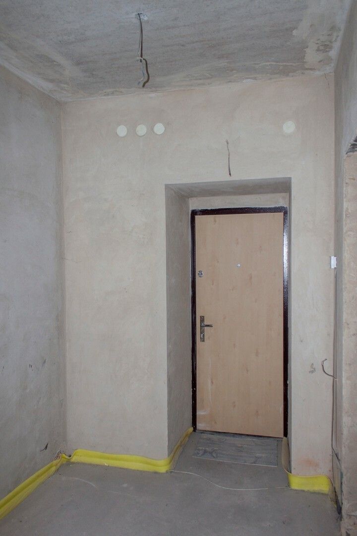 1759534763612923