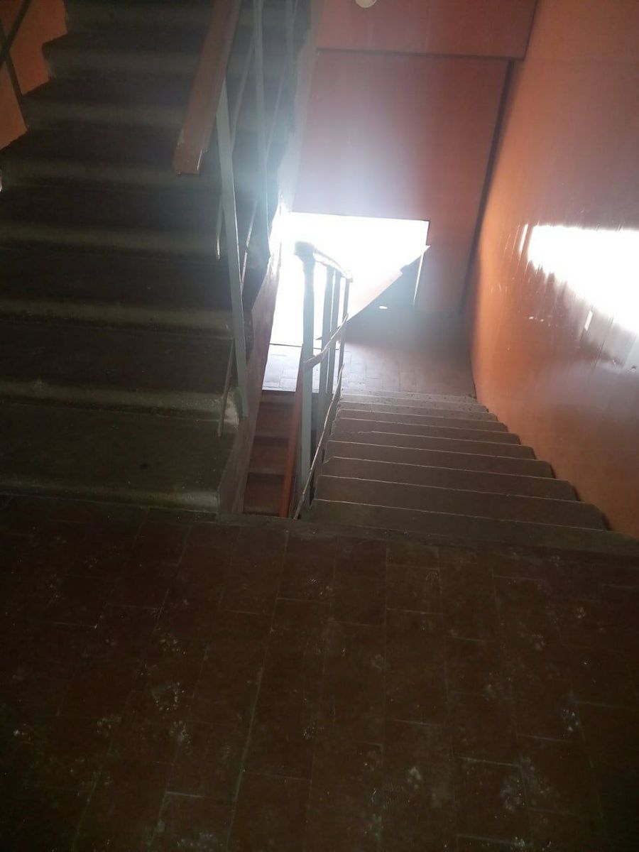 1835656952449924