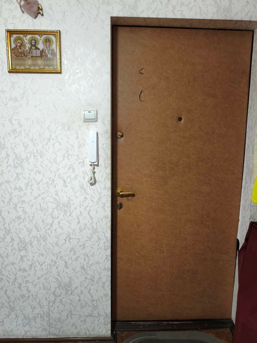 1836098127243925