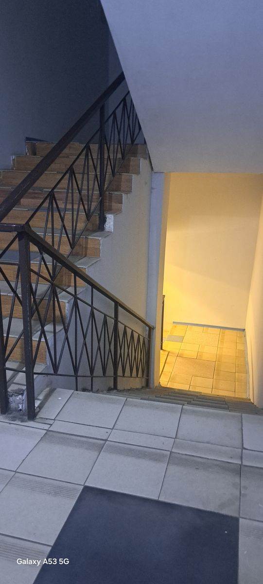 1831296408957926