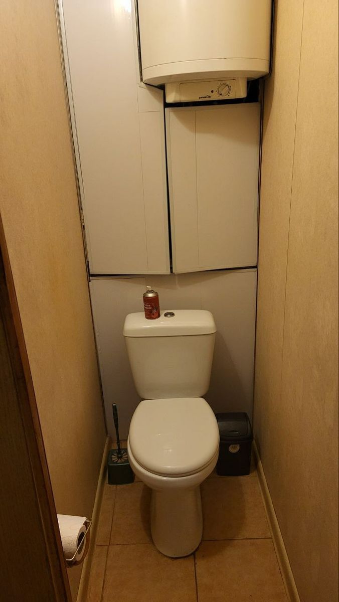 1831450255760928
