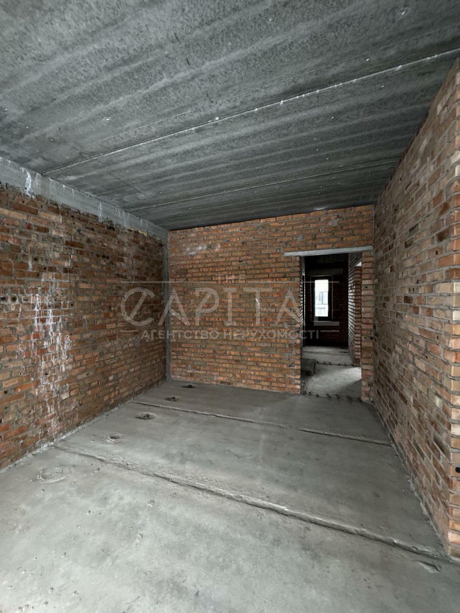 1834988374261928
