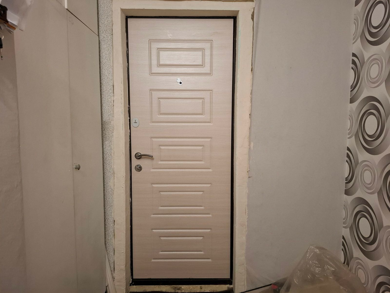 1838376851162928