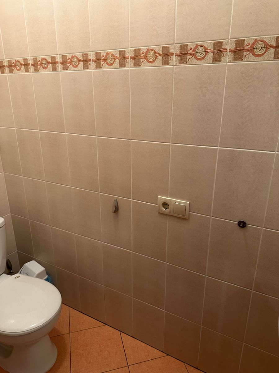 1832264395119932
