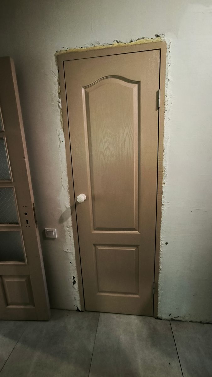 1838435031943932