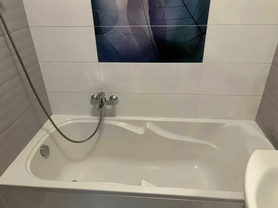 1837796013781933