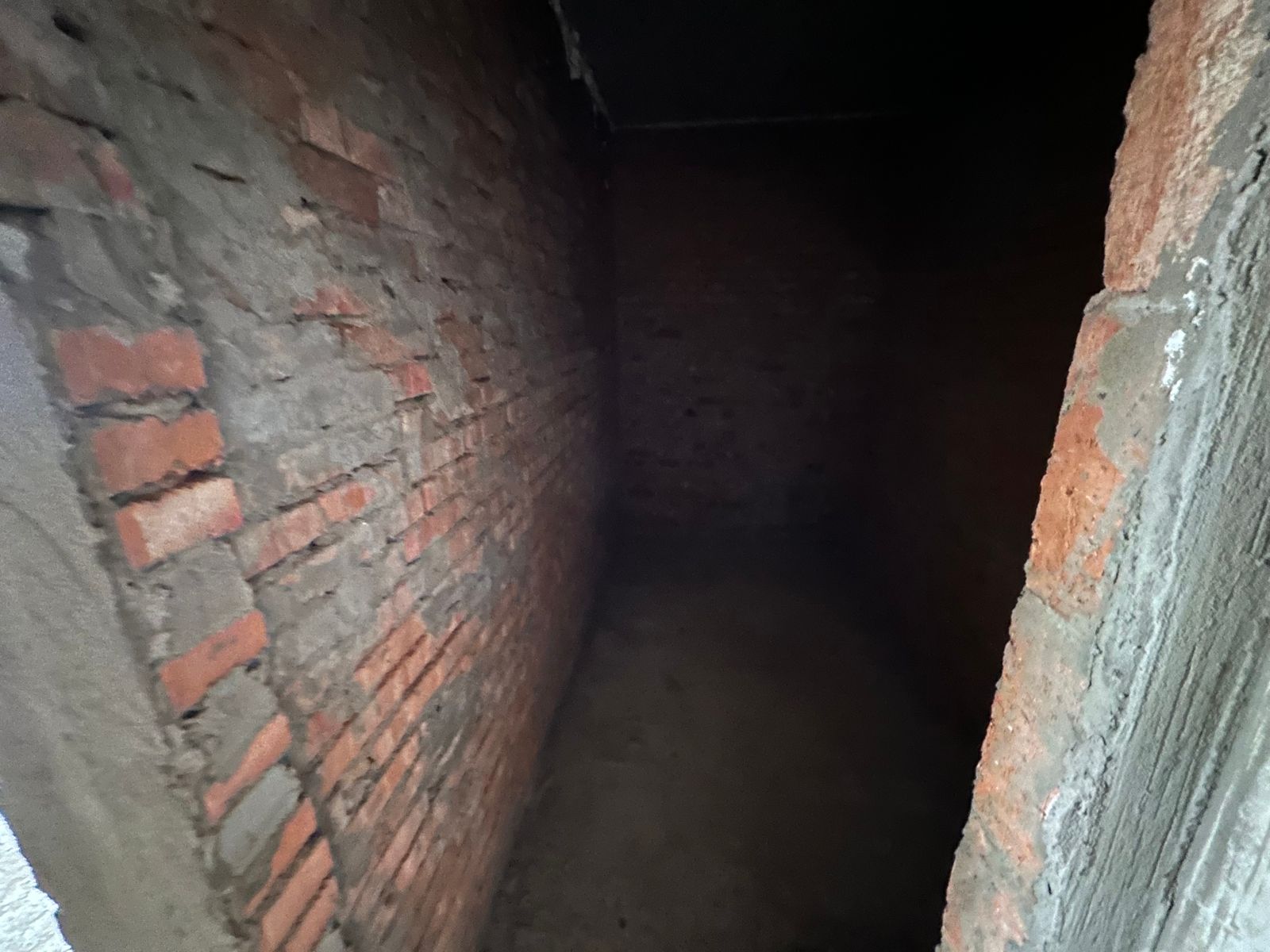 1836525479147936