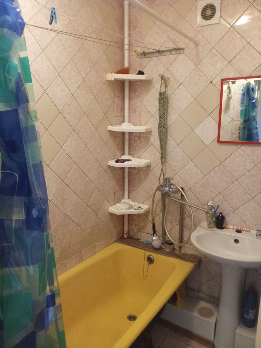 1839880537744936