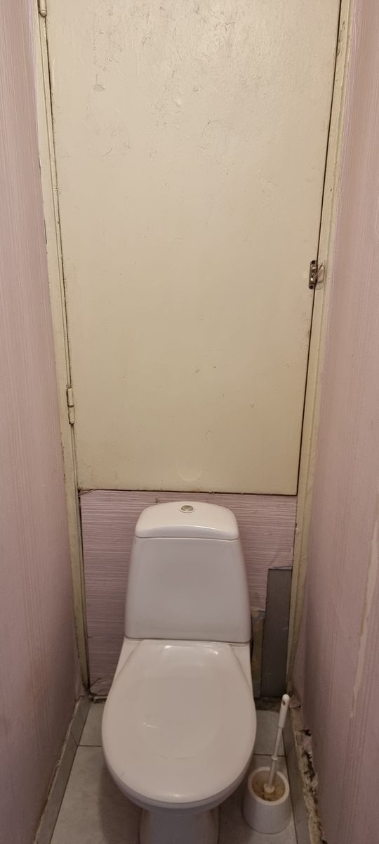 1833097285669937