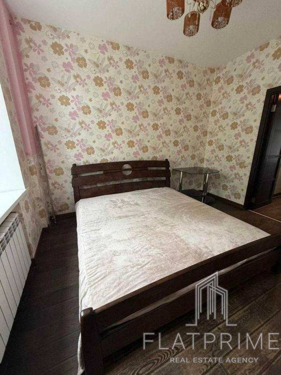 1838253393926937