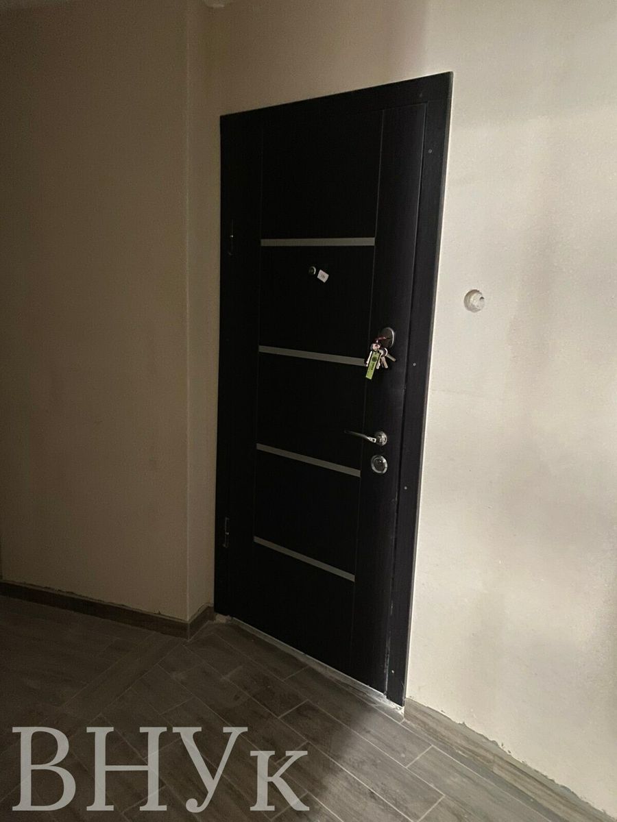 1831907571756938