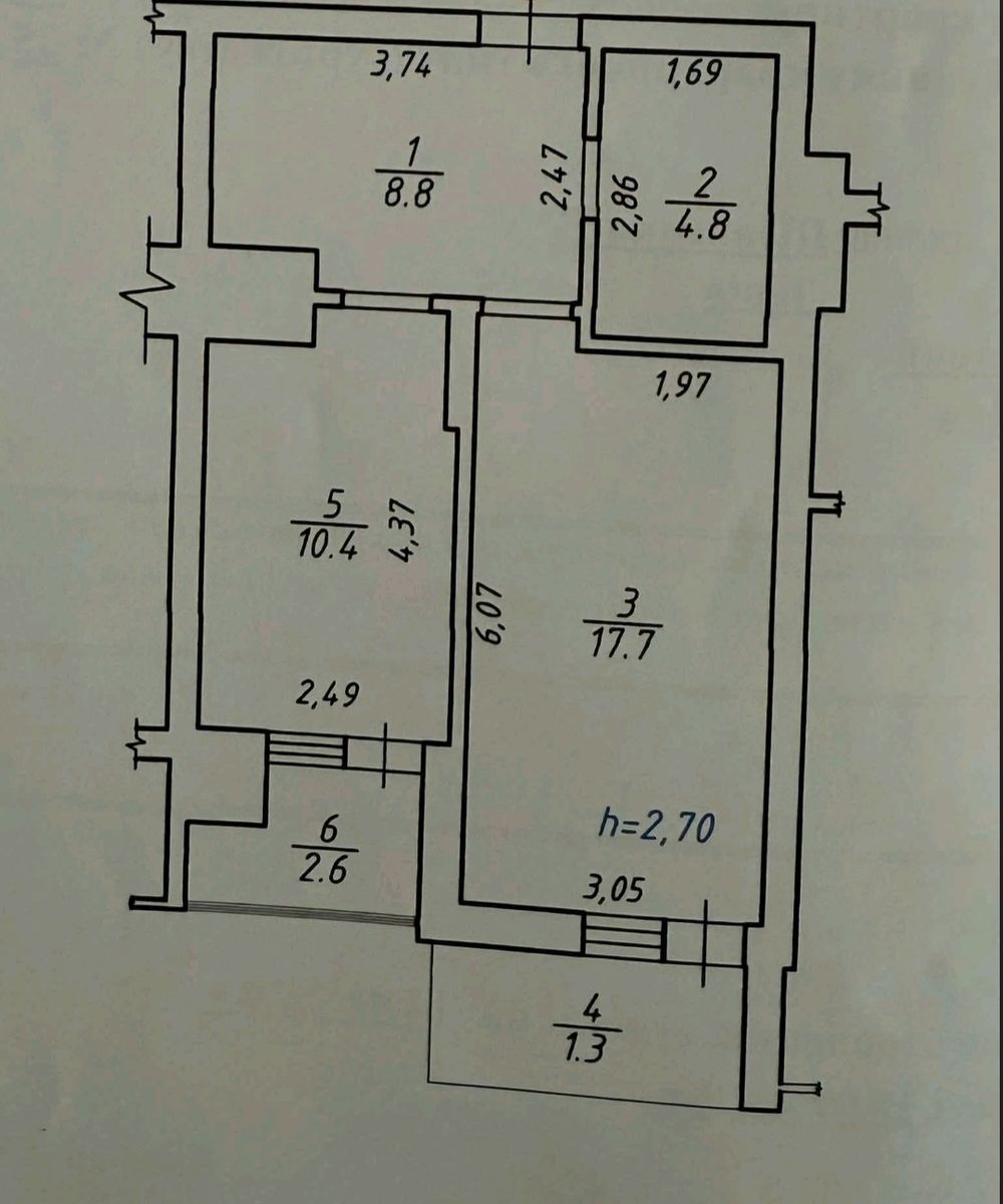 1832098751977938