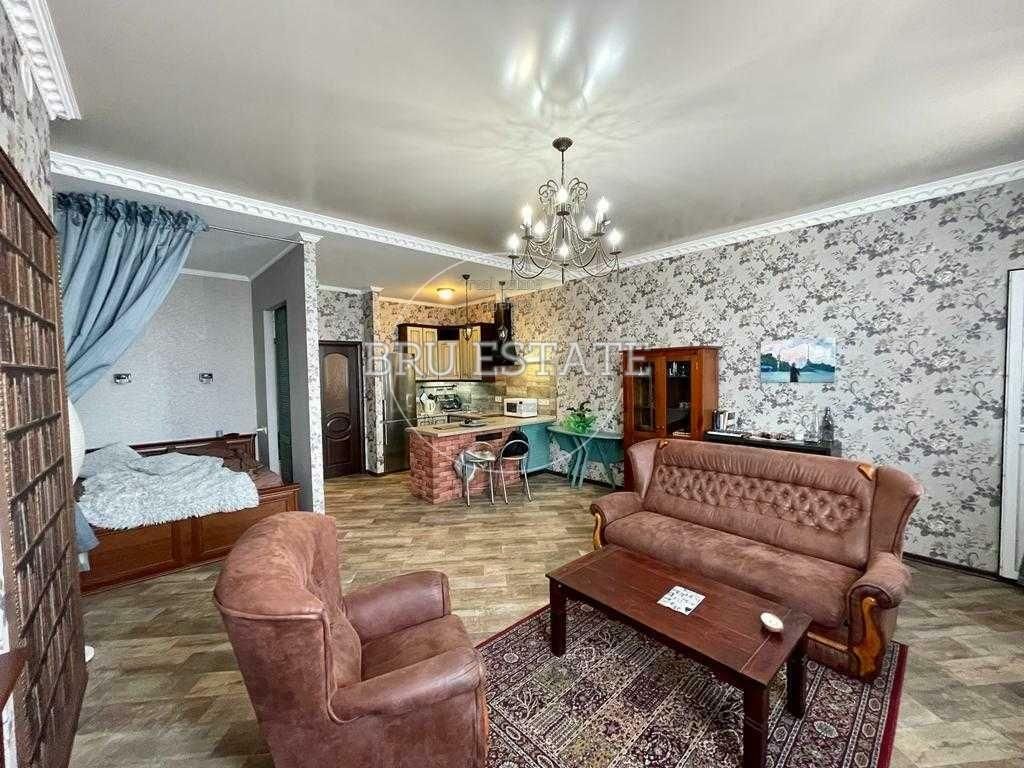 1837888324545938