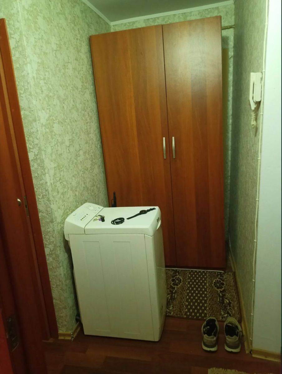1835349851963939