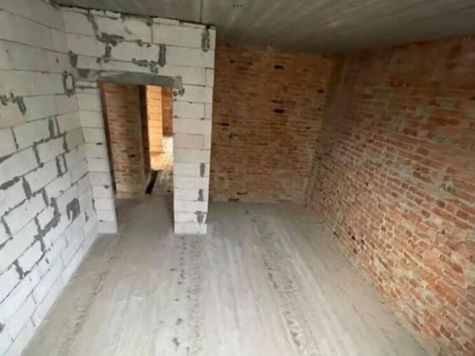 1837259836199939