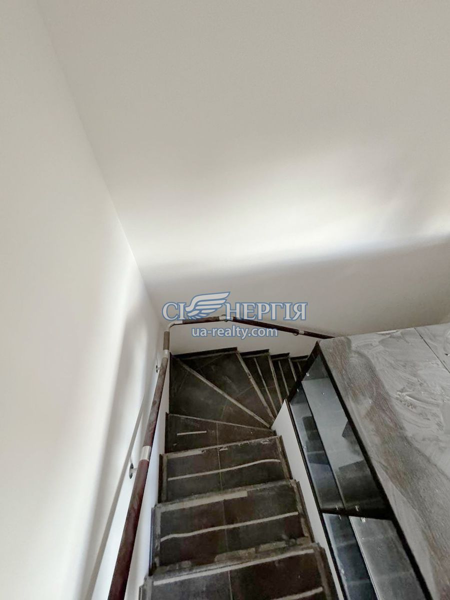 1825757206877094