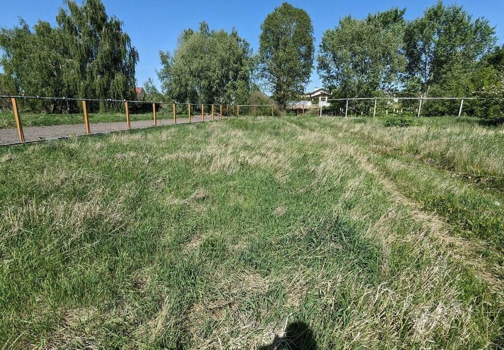 1825782481697094